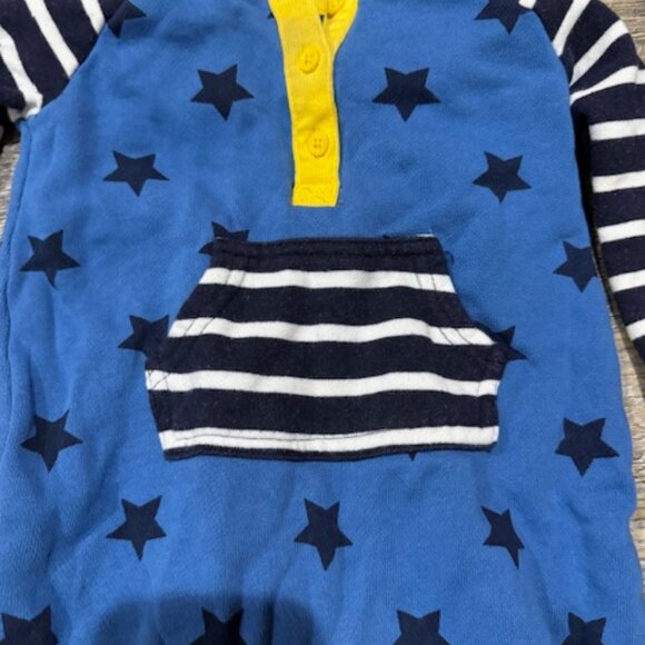 Baby Gap 6-12 Months One Peice Romper - Picture 2 of 4